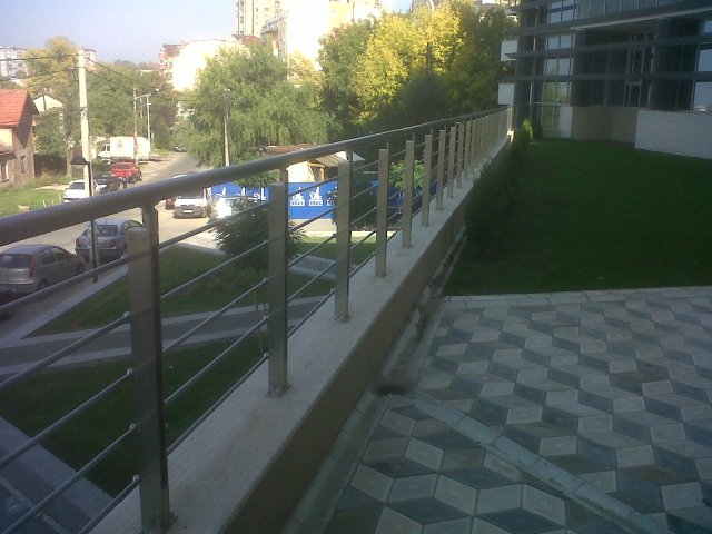 Alu ograde